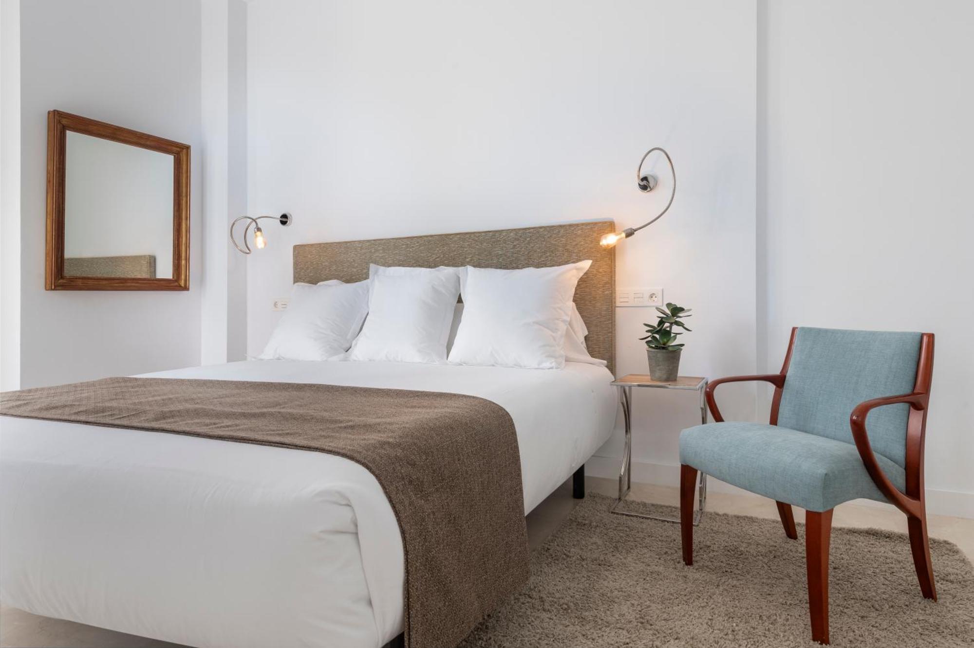 Appartement Estrella Giralda By Valcambre à Séville Extérieur photo